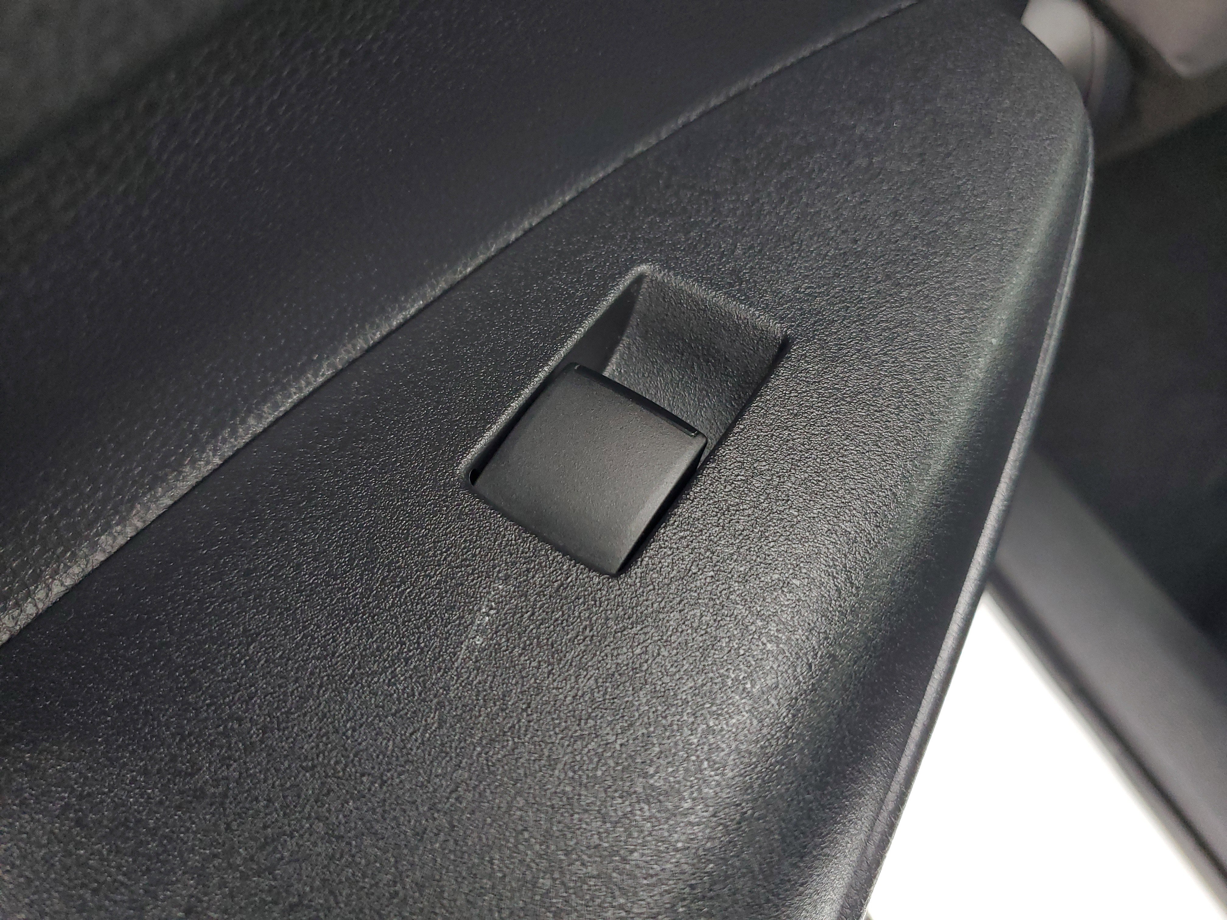 Certified 2025 Toyota Corolla LE image 13