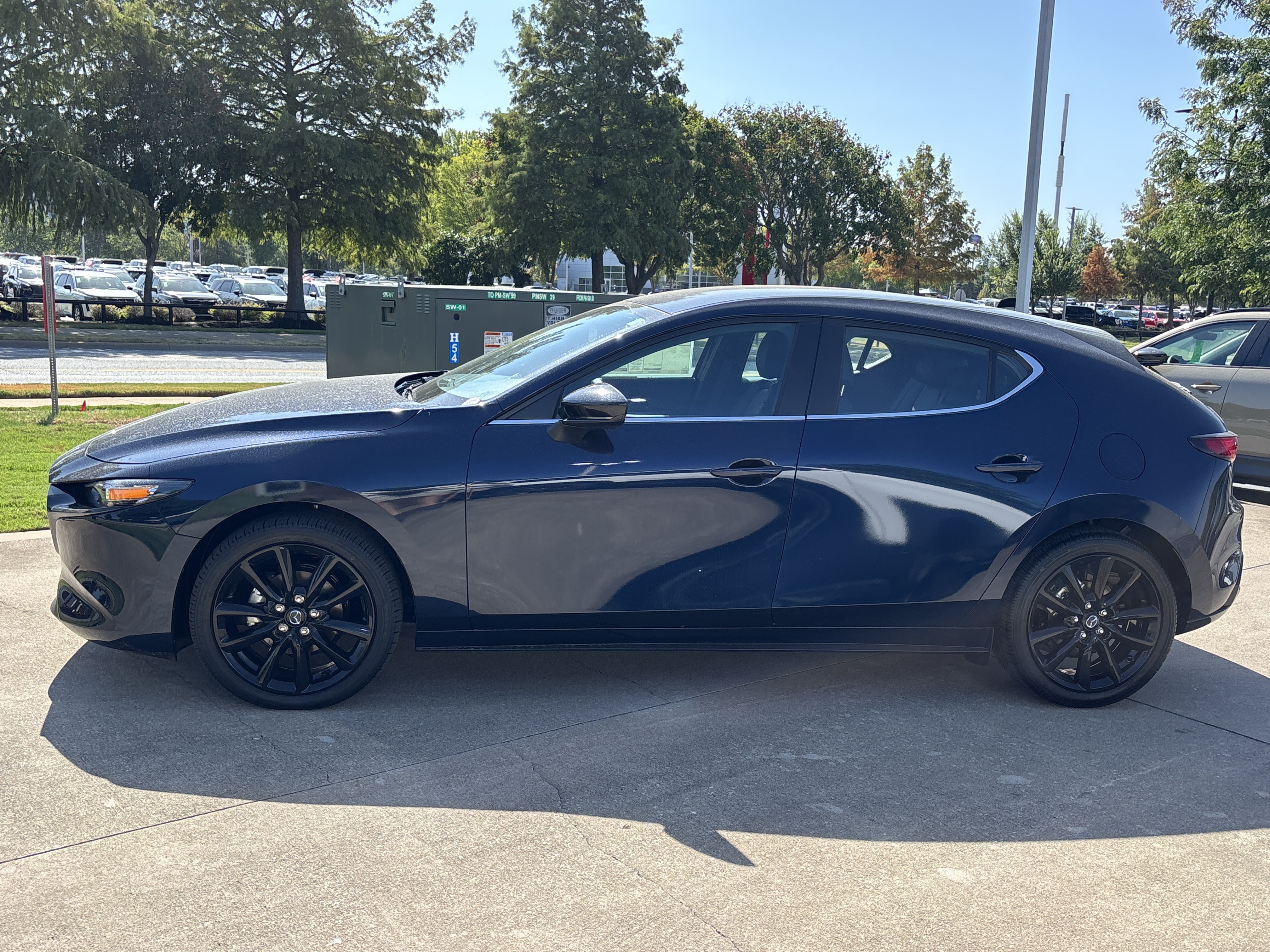 New 2026 MAZDA MAZDA3 s Sport FWD image 9