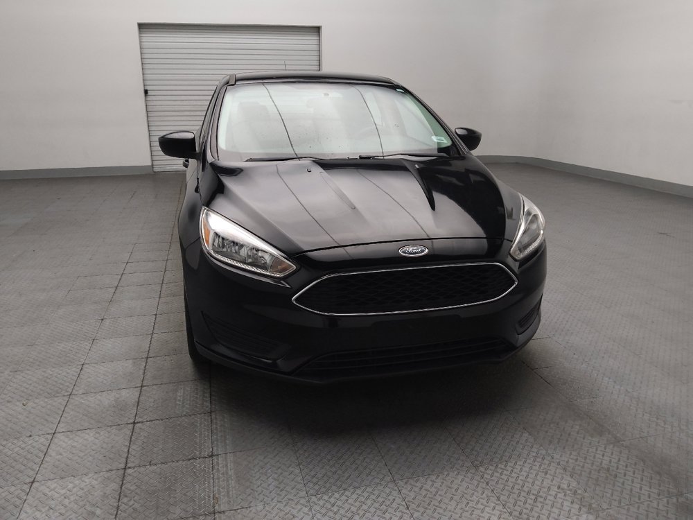 Used 2018 Ford Focus SE FWD image 14