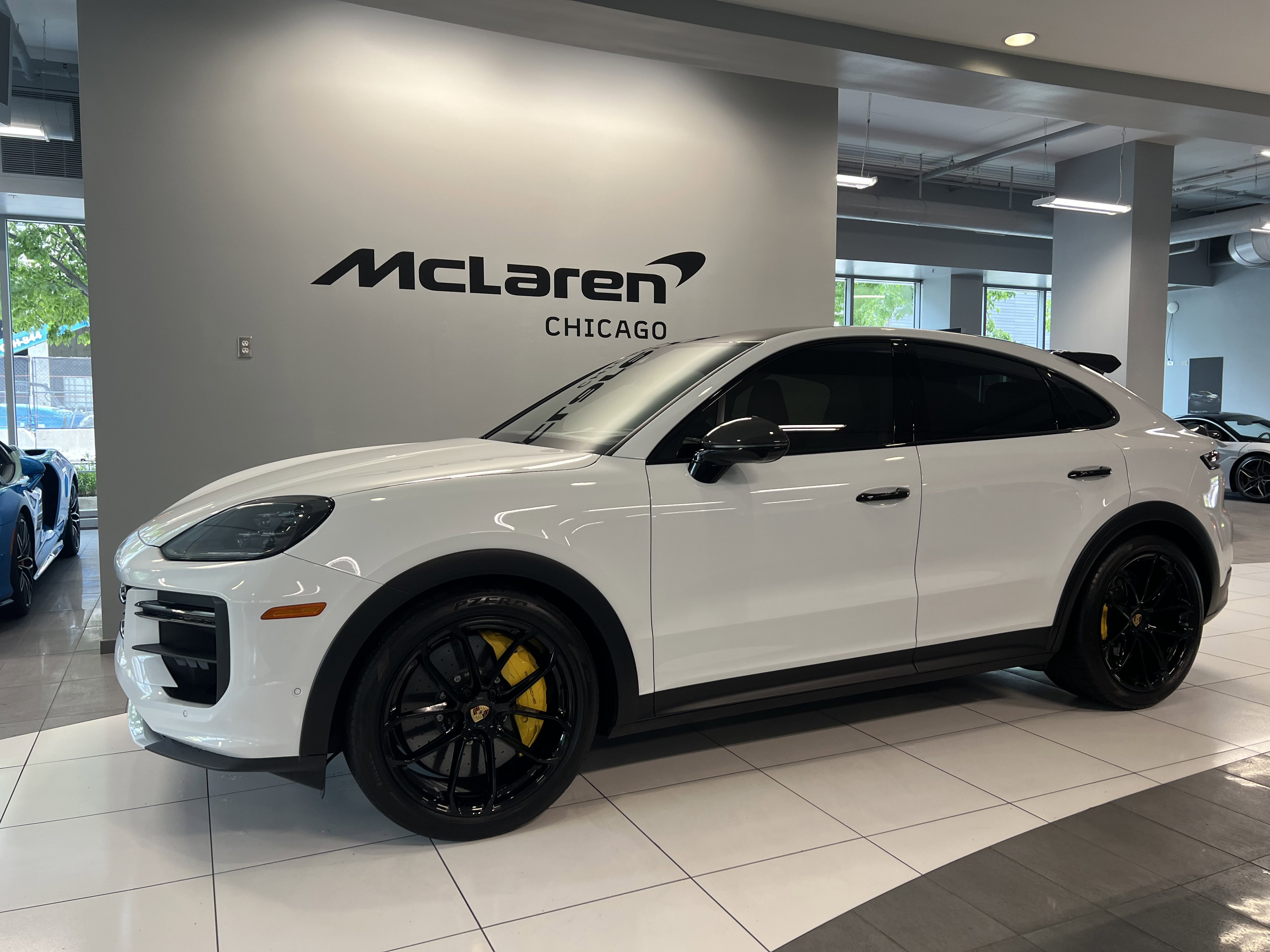 Used 2024 Porsche Cayenne Turbo GT AWD/4WD image 2