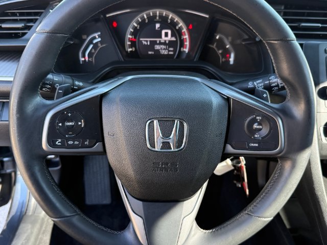 Used 2018 Honda Civic Sport image 12