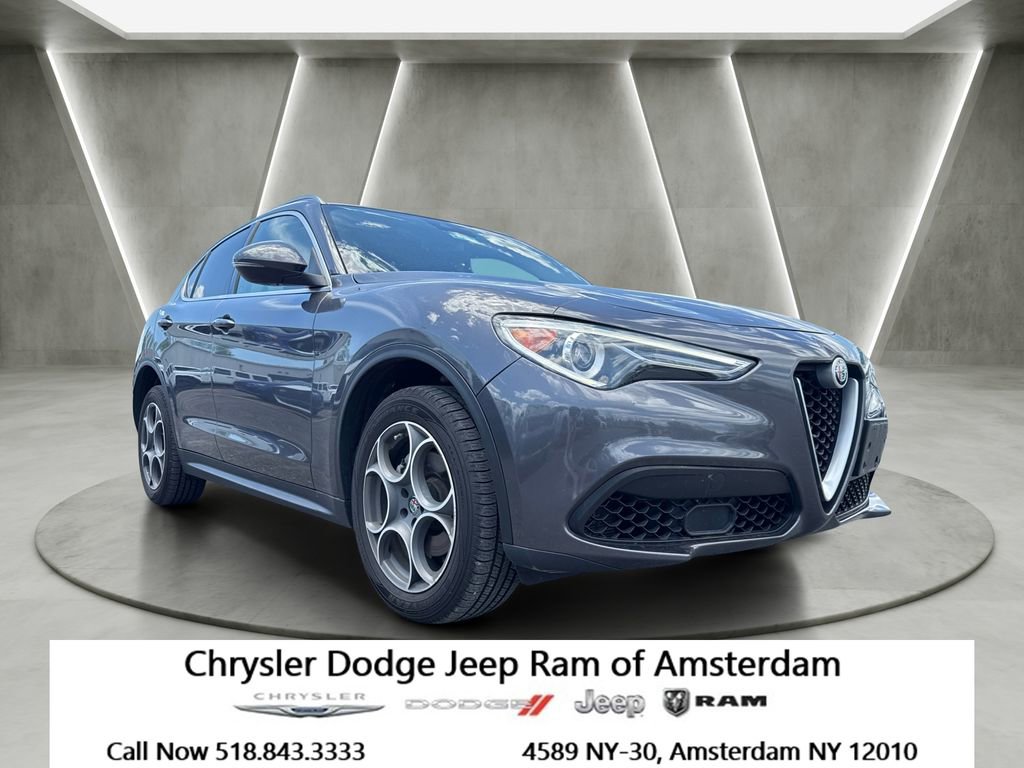 Used 2018 Alfa Romeo Stelvio AWD w/ Cold Weather Package image 1