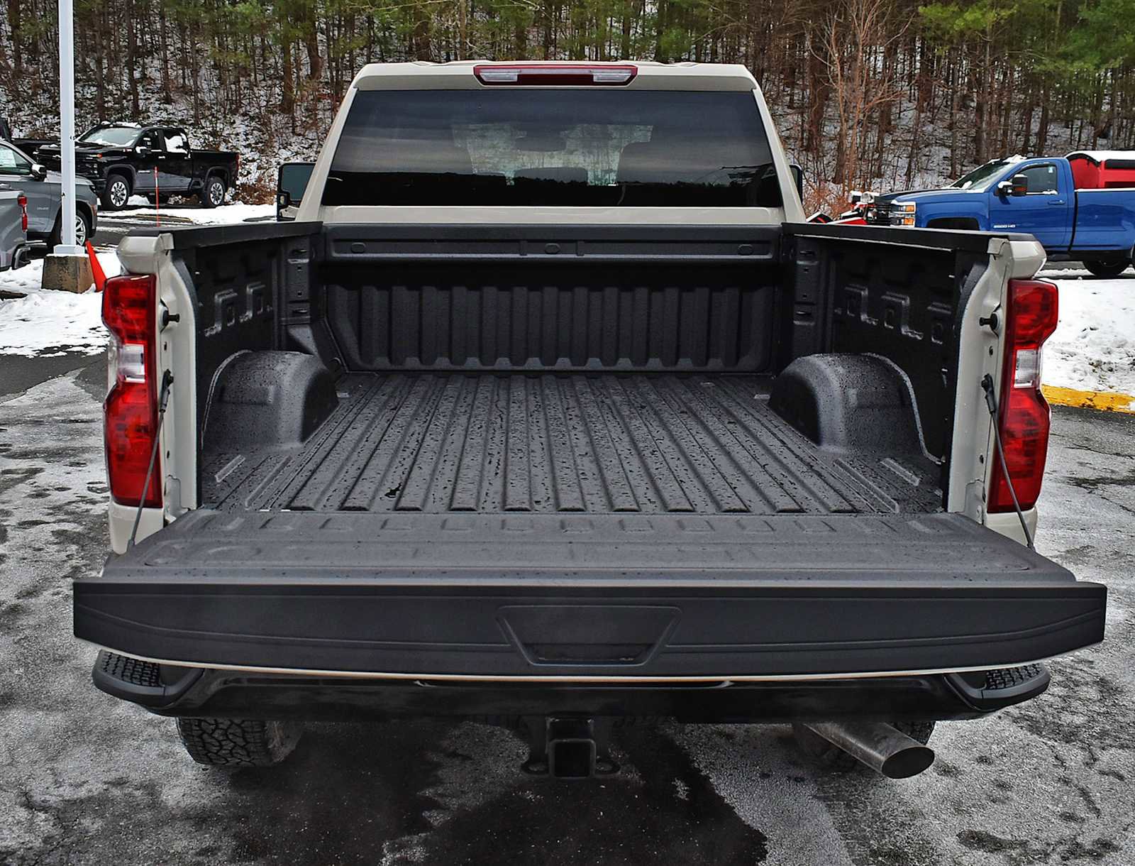 New 2026 Chevrolet Silverado 2500 Custom w/ Custom Value Package image 8