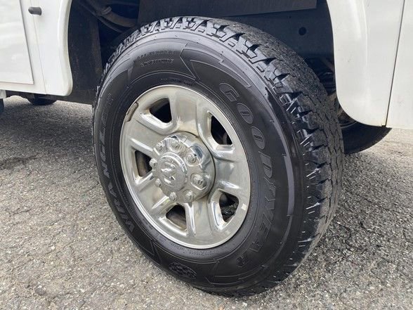 Used 2021 RAM 2500 Tradesman w/ Chrome Appearance Group AWD/4WD image 65