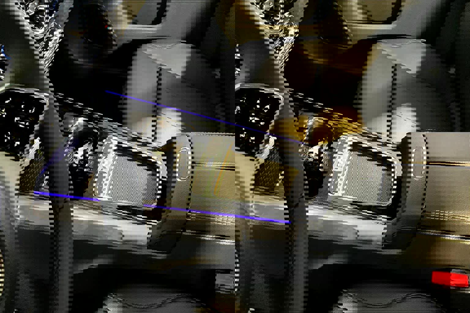 New 2026 Mercedes-Benz GLB 250 4MATIC image 10