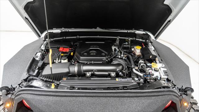 Used 2025 Jeep Wrangler Unlimited Sport image 16