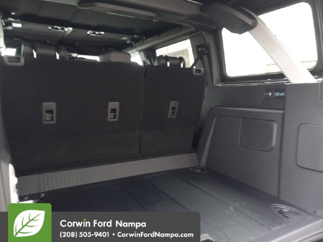New 2026 Ford Bronco Badlands AWD/4WD image 28