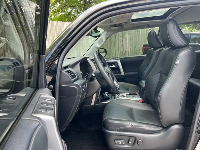 Used 2022 Toyota 4Runner Limited AWD/4WD image 16