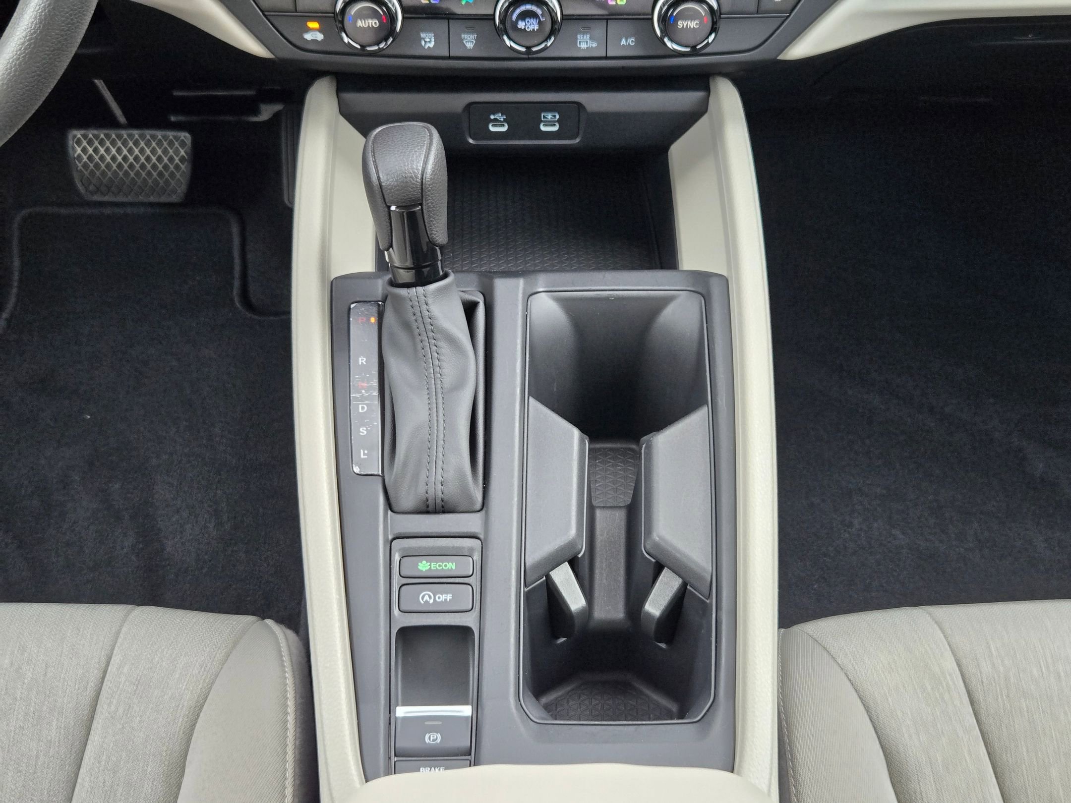 Certified 2025 Honda Accord SE image 19