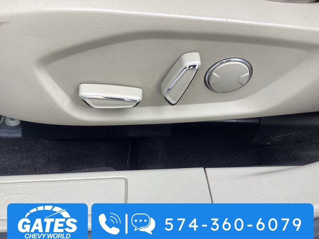 Used 2019 Ford Fusion SE image 14