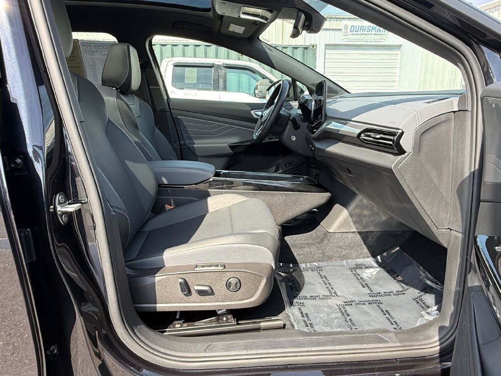 Used 2023 Volkswagen ID.4 Pro S AWD/4WD image 27