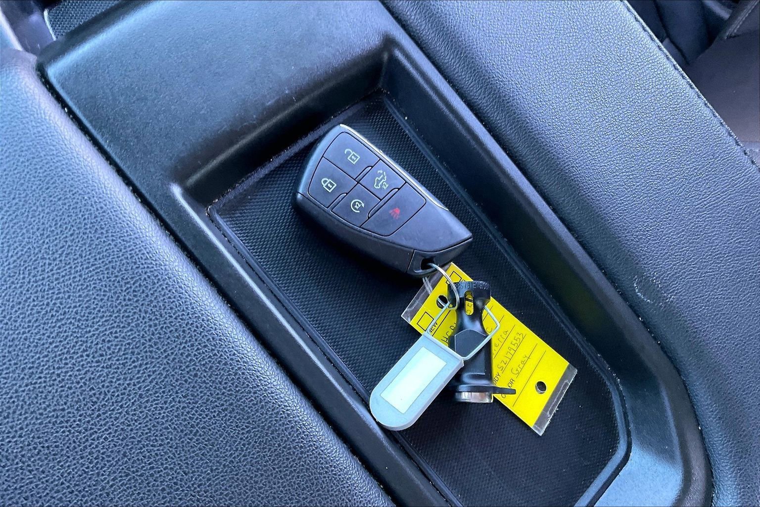 Used 2025 GMC Sierra 1500 SLT image 36