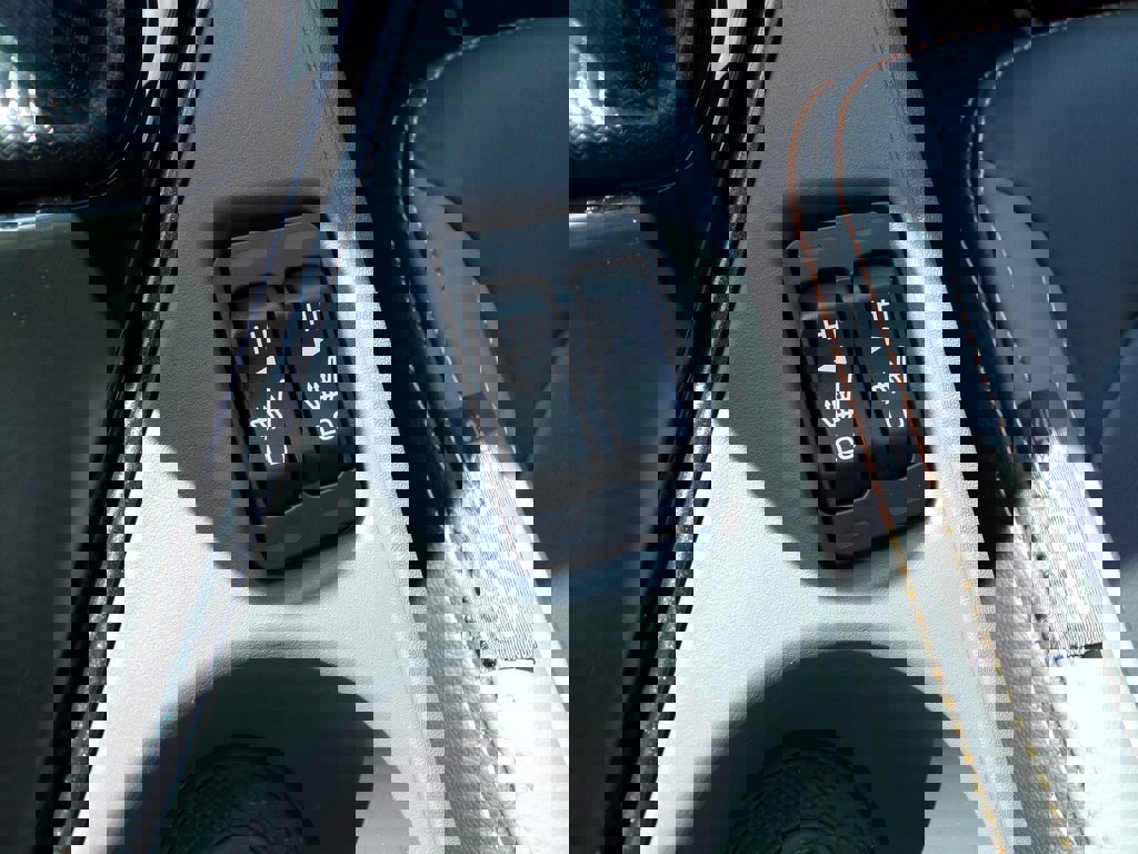 Certified 2025 Subaru Crosstrek 2.5i Limited image 21