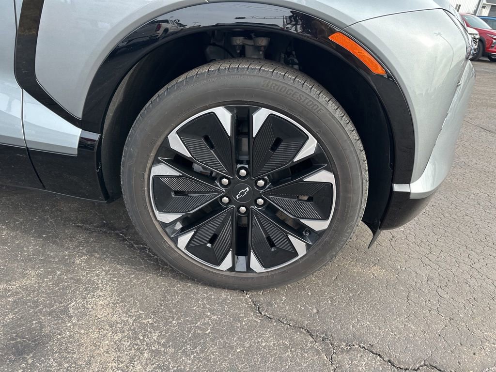 Used 2024 Chevrolet Blazer EV RS image 26