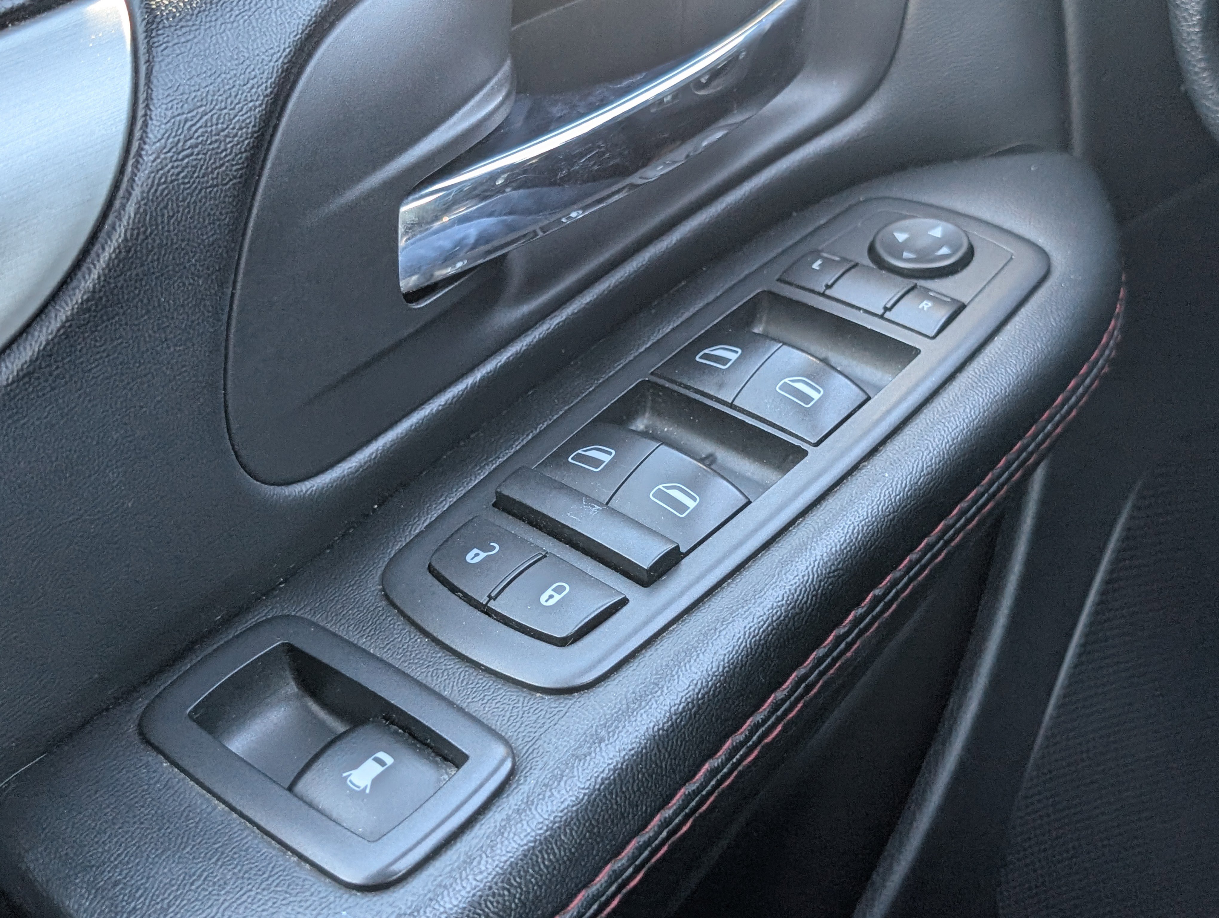 Used 2017 Dodge Grand Caravan GT FWD image 22