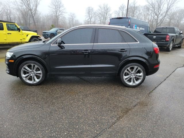 Used 2017 Audi Q3 2.0T Premium Plus w/ Premium Plus Package image 6