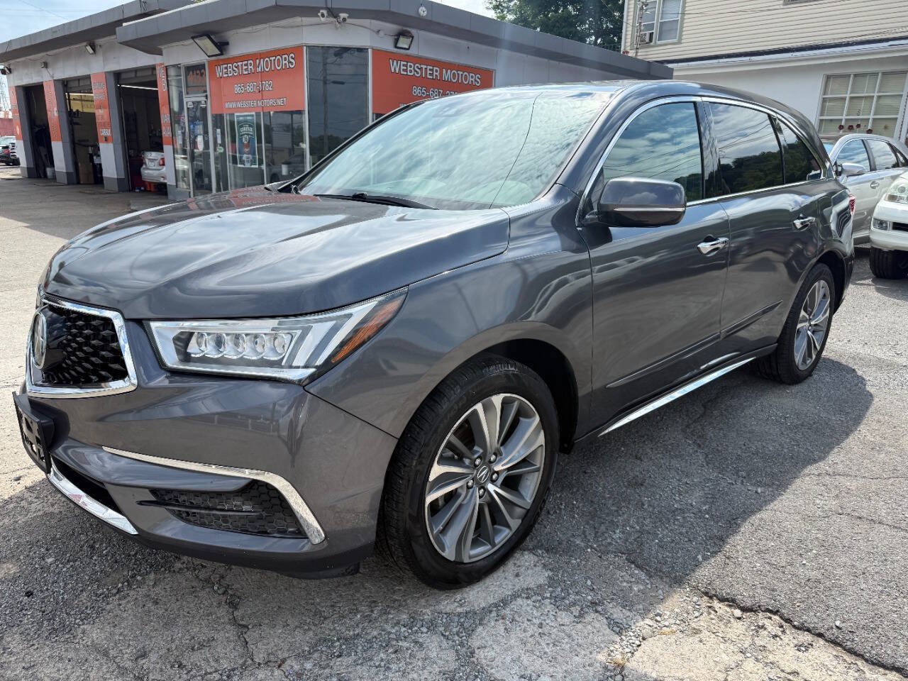 Used 2017 Acura MDX w/ Tech & Entertainment Packag AWD/4WD image 2
