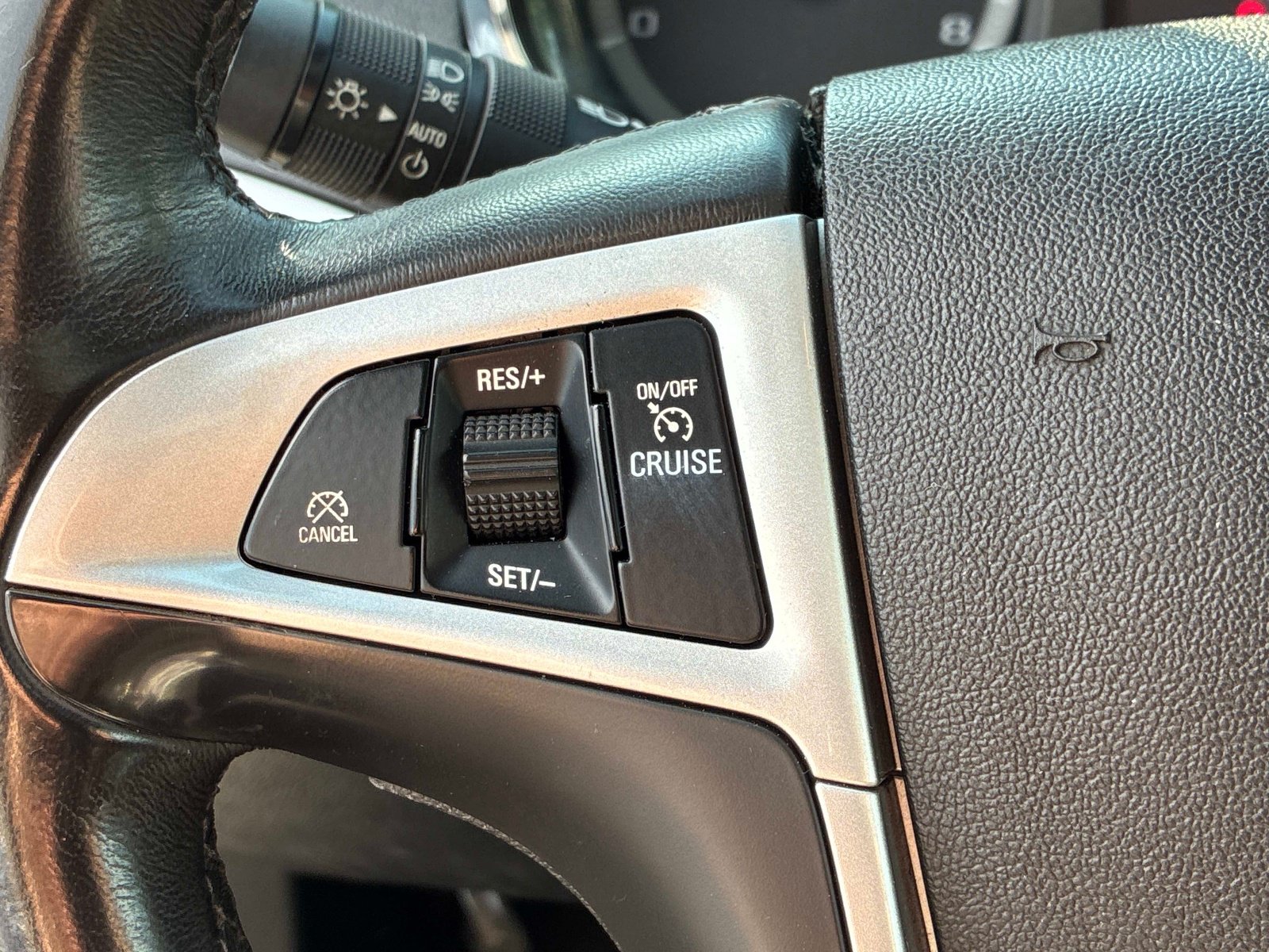 Used 2014 GMC Terrain SLE w/ Convenience Package AWD/4WD image 26