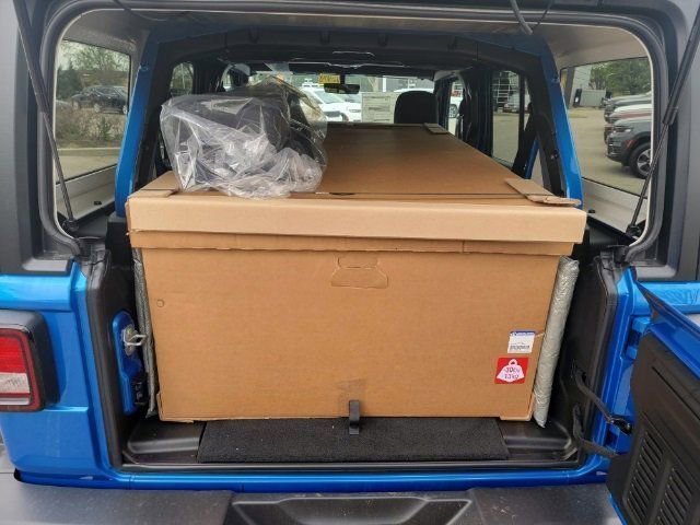 Used 2023 Jeep Wrangler Unlimited Rubicon w/ Dual Top Group image 20