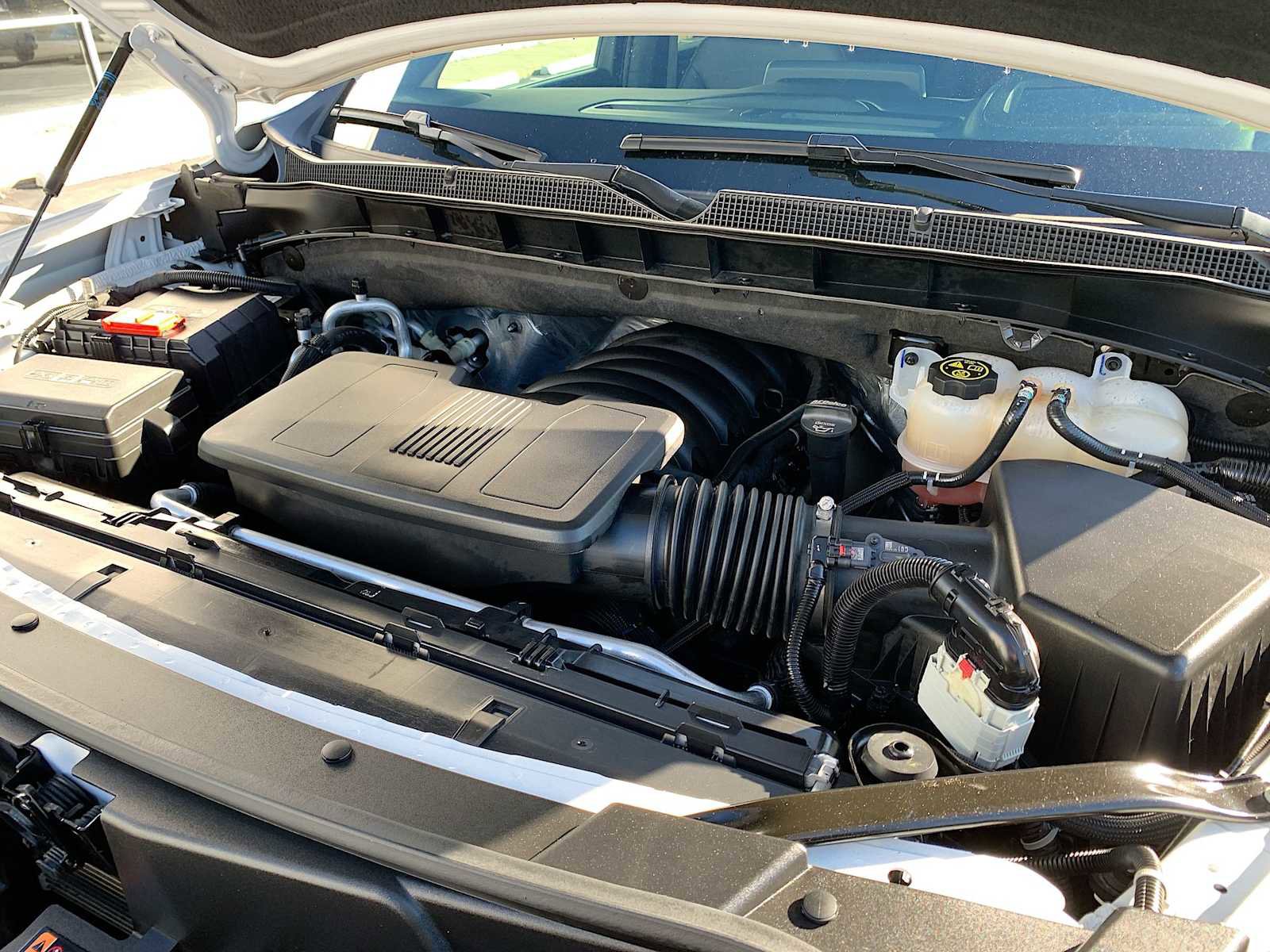 Certified 2023 Chevrolet Suburban High Country image 31