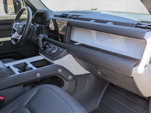 Used 2025 Land Rover Defender 110 S AWD/4WD image 23