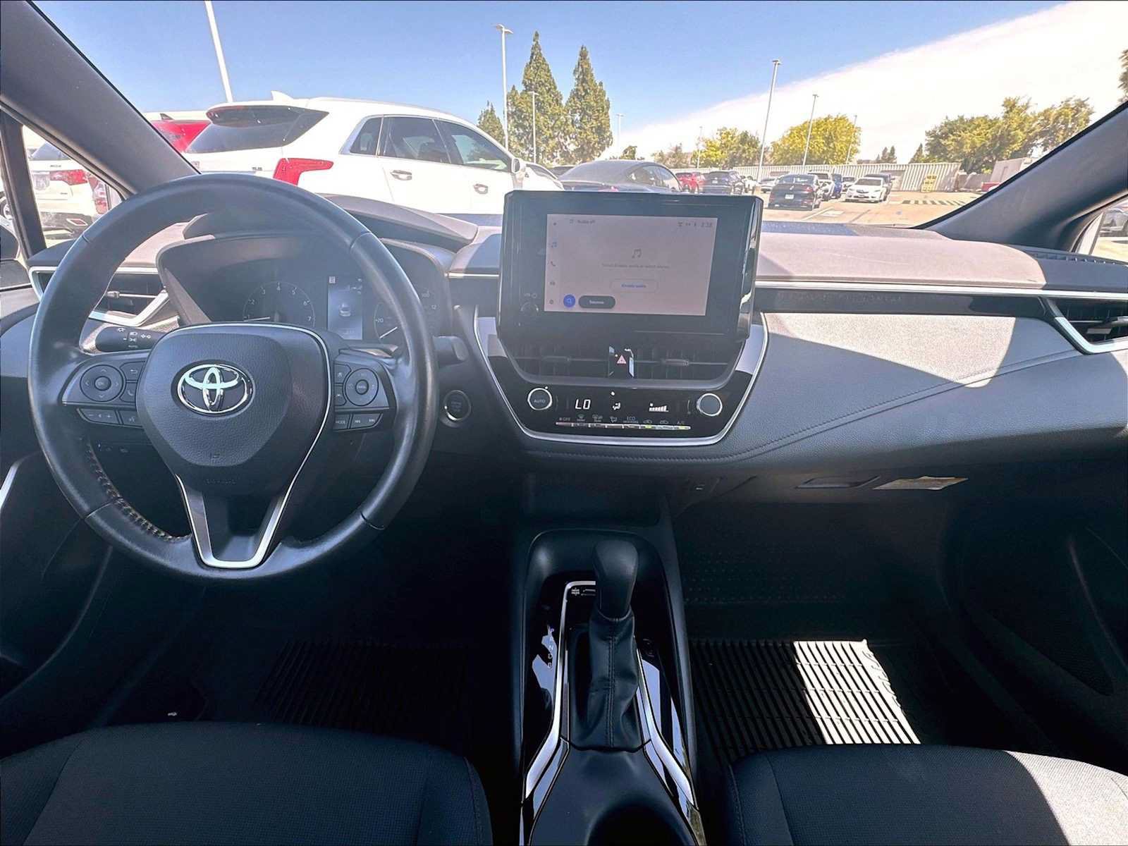 Used 2023 Toyota Corolla SE FWD image 17