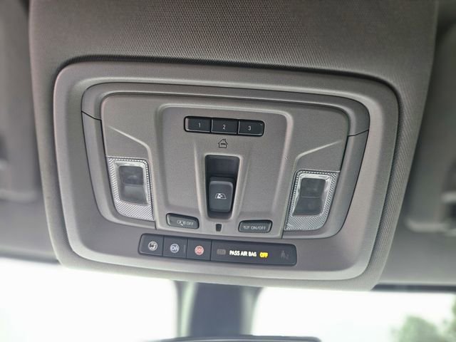 Used 2021 Chevrolet Silverado 1500 LT w/ All Star Edition Plus image 25