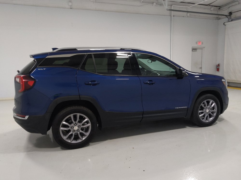 Used 2023 GMC Terrain SLT AWD/4WD image 10