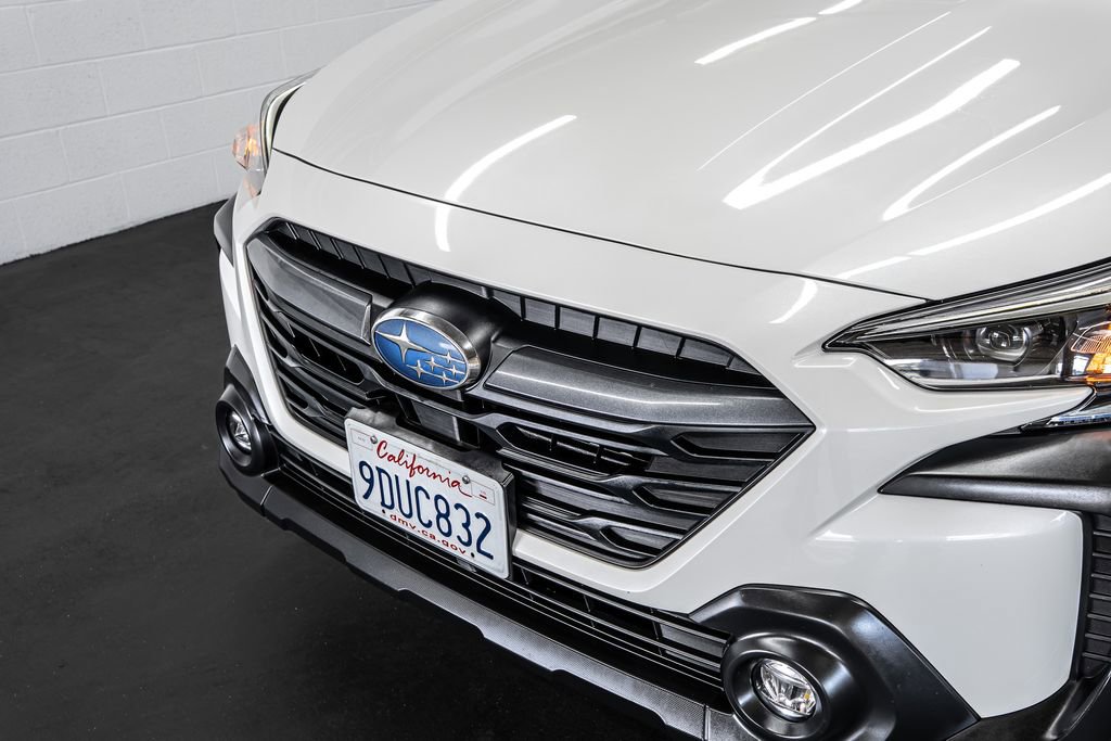 Used 2023 Subaru Outback Premium image 10