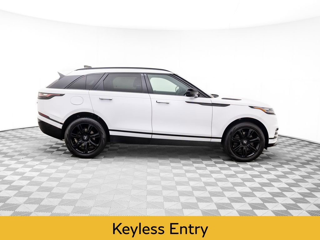 Used 2023 Land Rover Range Rover Velar R-Dynamic S image 7
