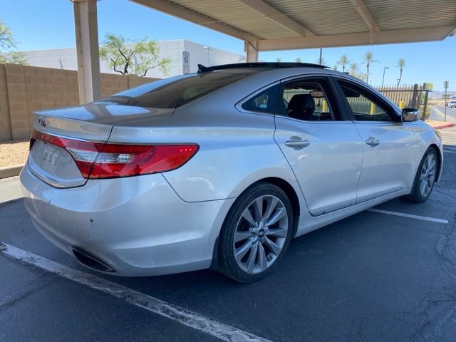Used 2013 Hyundai Azera w/ Technology Pkg FWD image 3
