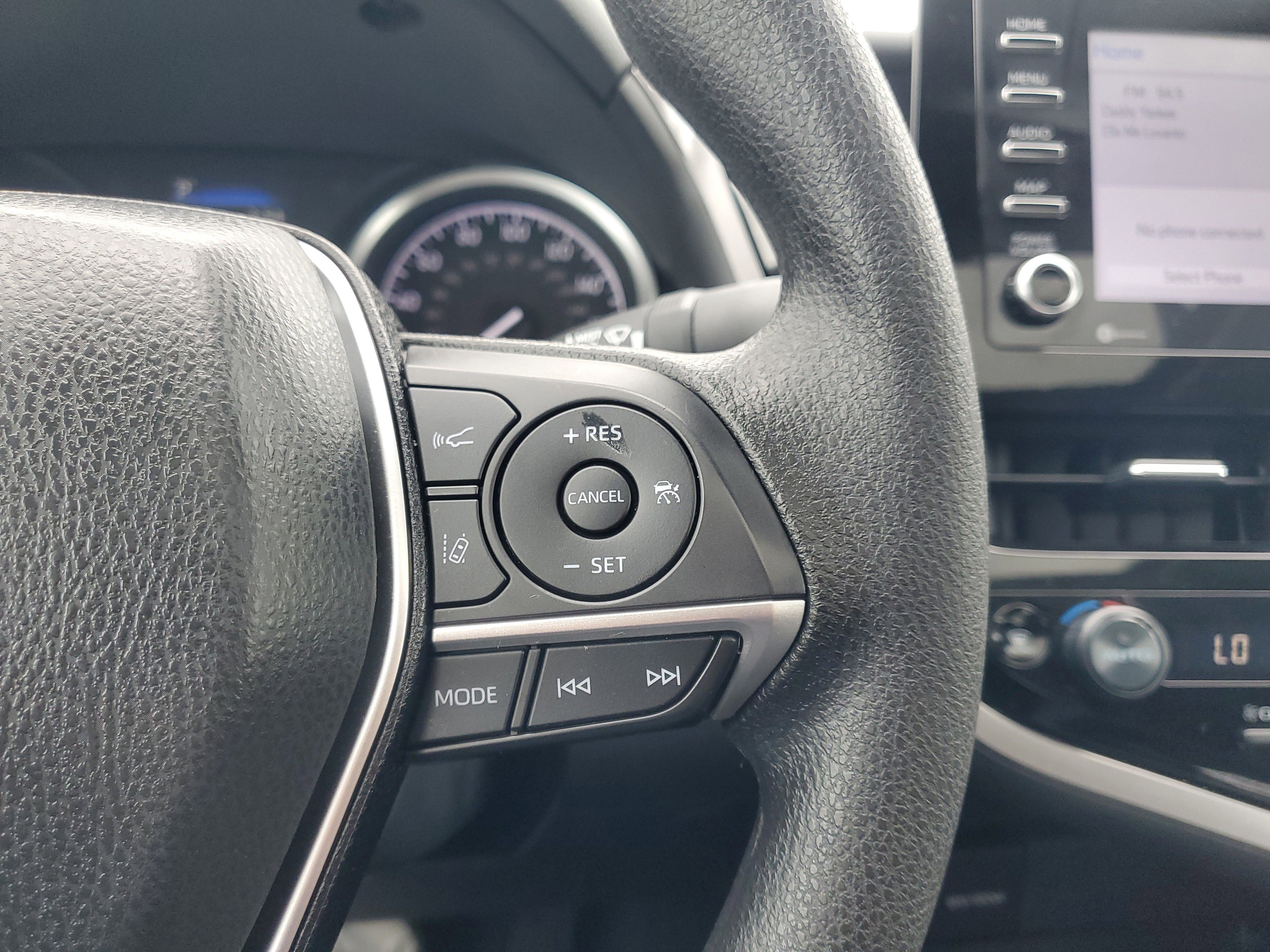 Used 2024 Toyota Camry LE w/ Convenience Package image 23