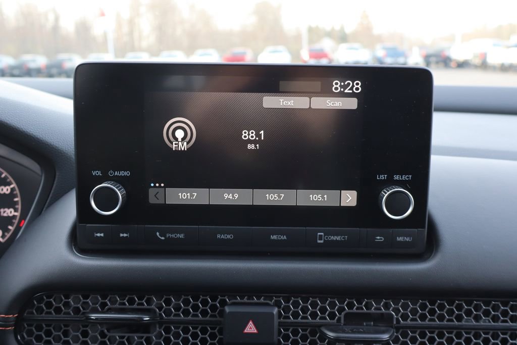 Used 2025 Honda HR-V Sport image 11