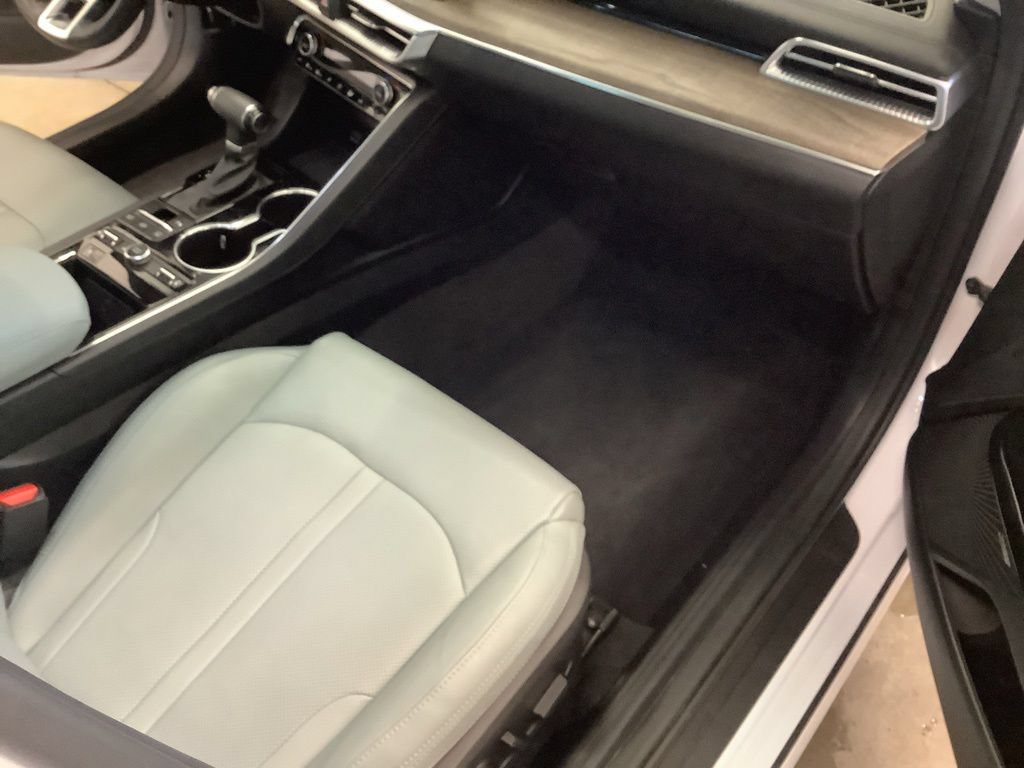 Certified 2024 Kia K5 EX w/ EX Premium Package FWD image 17