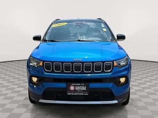 Used 2022 Jeep Compass Limited AWD/4WD image 7