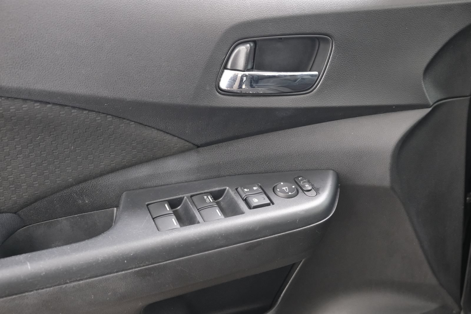 Used 2016 Honda CR-V EX image 26