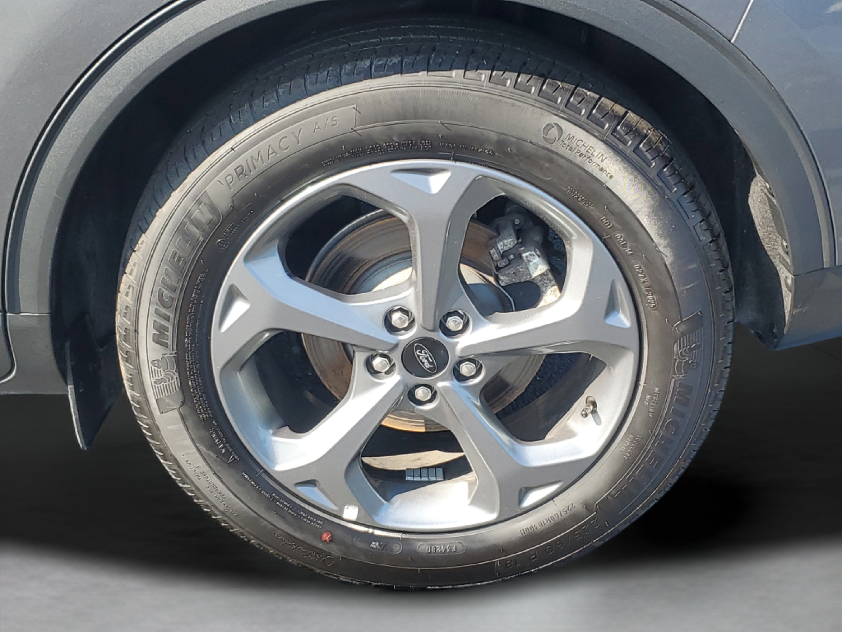 Used 2025 Ford Escape ST-Line FWD image 31