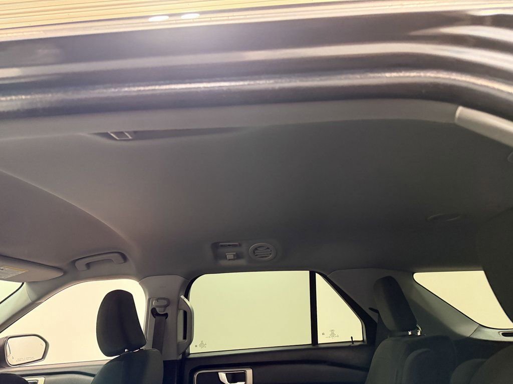 Used 2022 Ford Explorer XLT image 51