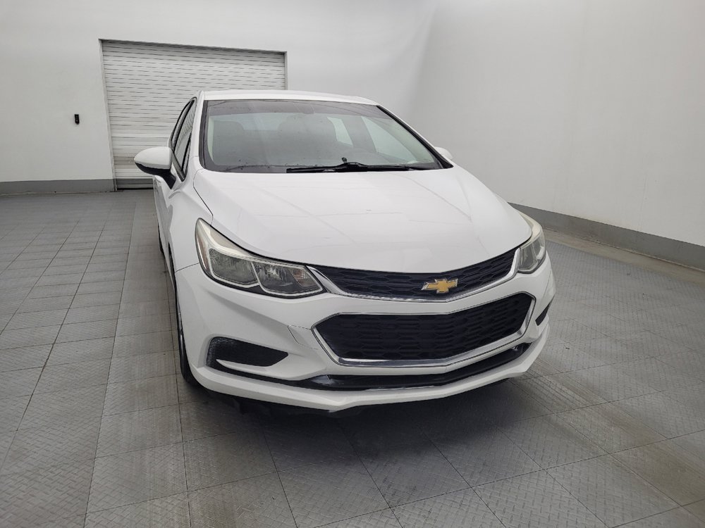 Used 2017 Chevrolet Cruze LS FWD image 14