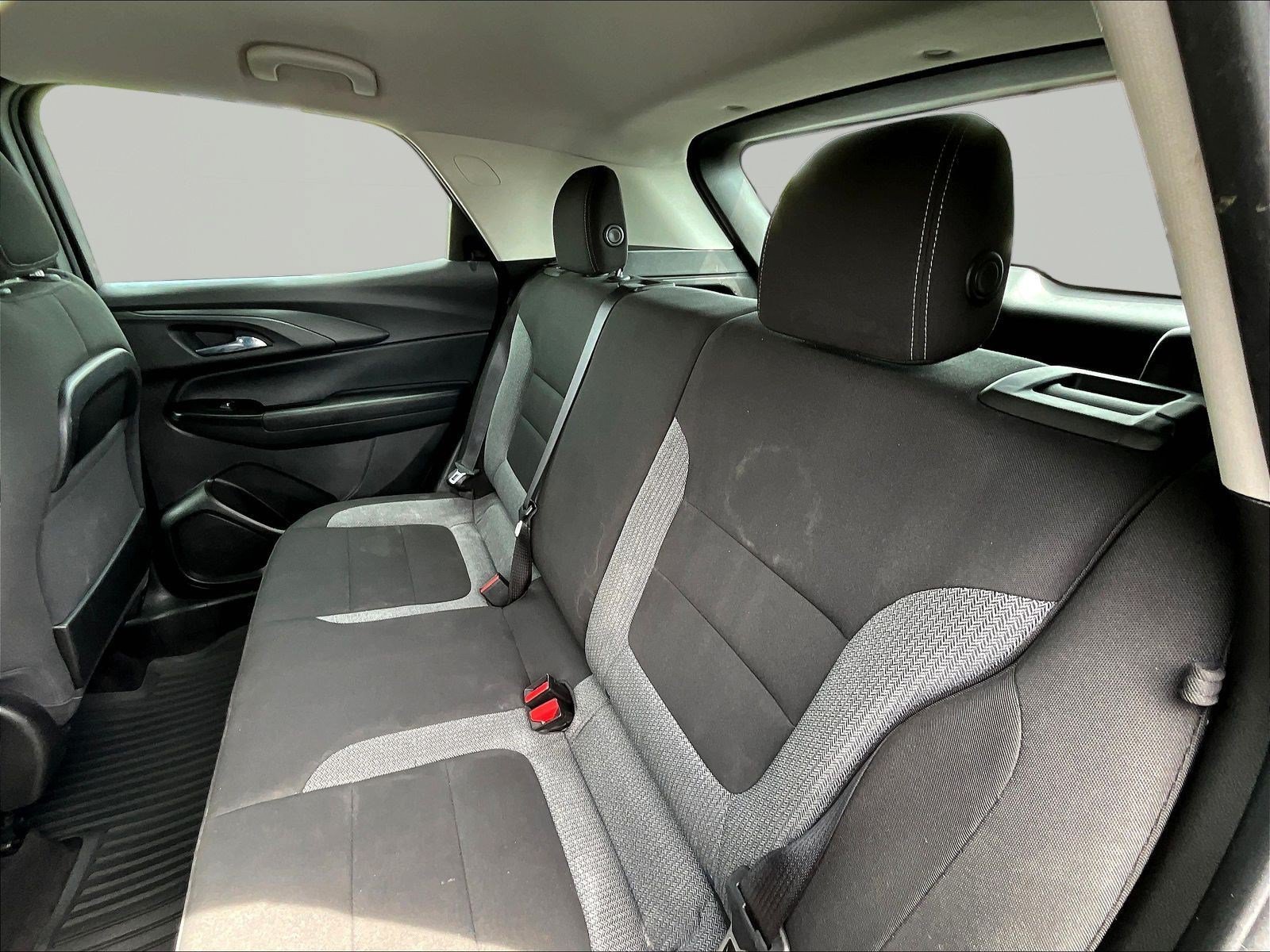 Used 2021 Chevrolet TrailBlazer LS FWD image 21
