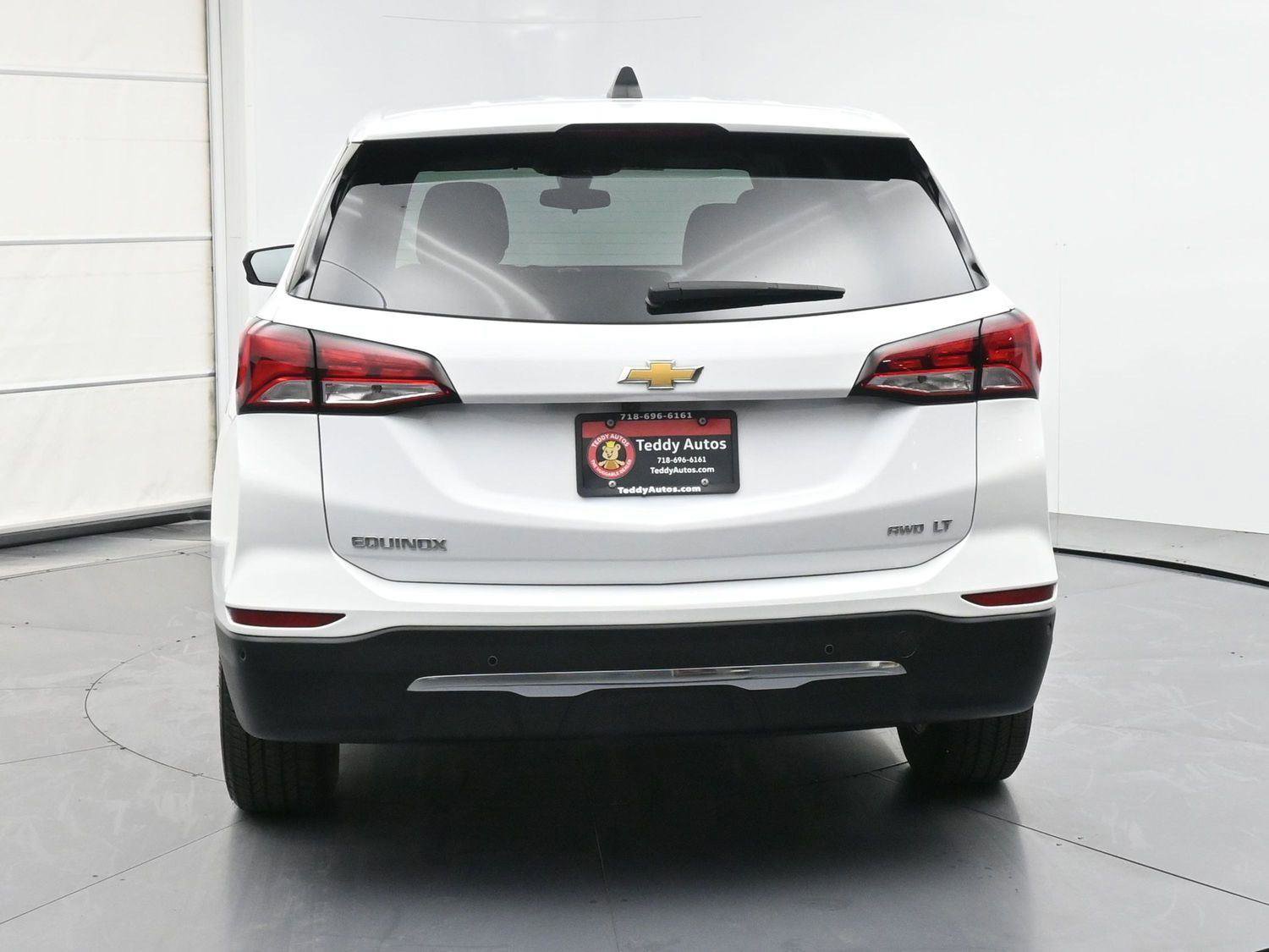 Used 2023 Chevrolet Equinox LT image 24