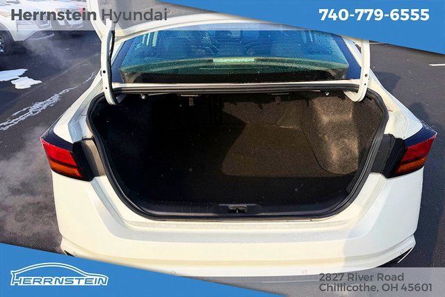 Used 2023 Nissan Altima 2.0 SR image 24