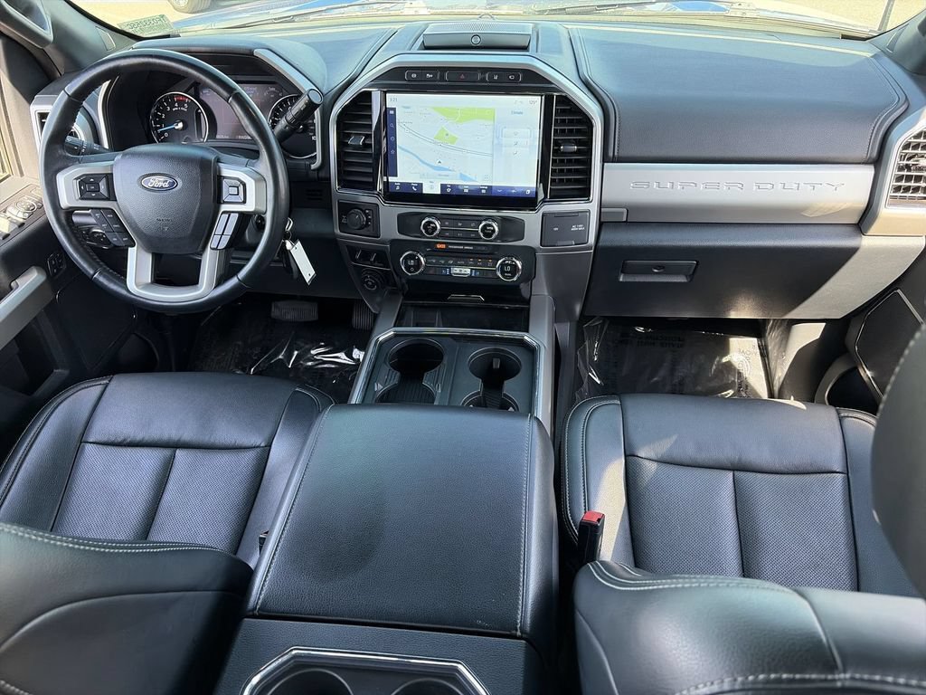 Used 2022 Ford F350 Lariat w/ Black Appearance Package AWD/4WD image 32