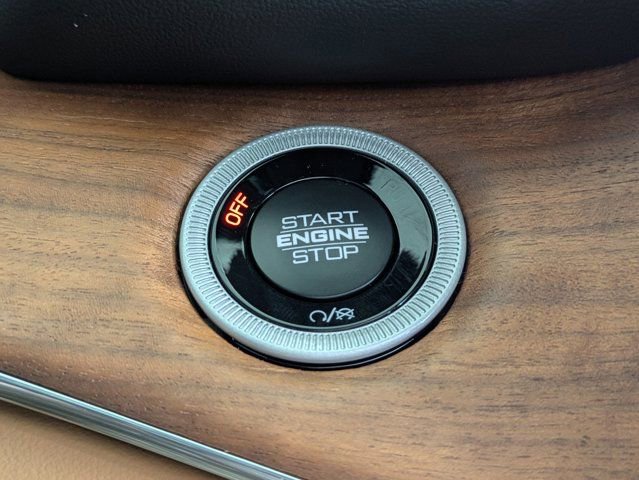 New 2025 Jeep Grand Cherokee Summit AWD/4WD image 29