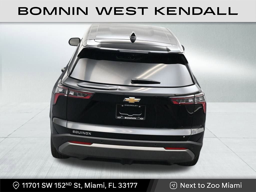 Used 2025 Chevrolet Equinox LT w/ Safety and Technology Package image 16