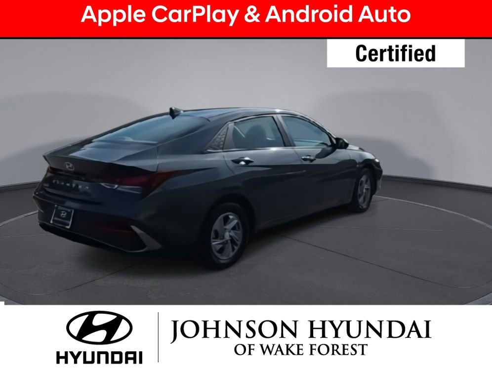 Certified 2025 Hyundai Elantra SE image 8