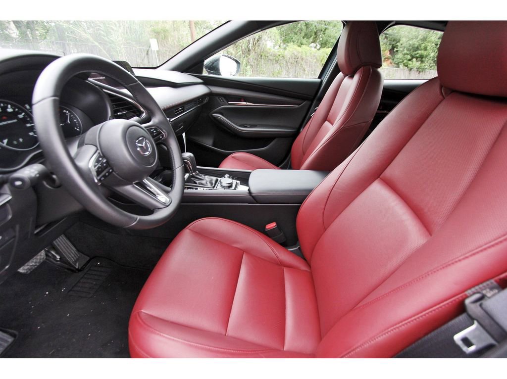 Used 2025 MAZDA MAZDA3 Carbon image 13