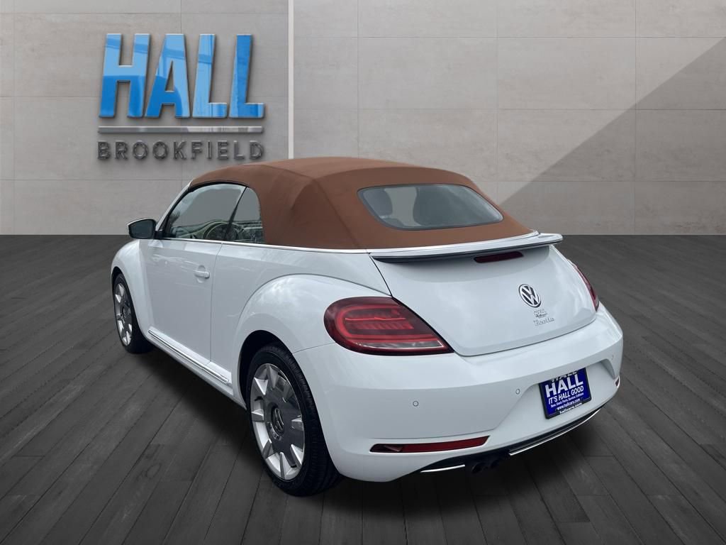 Used 2019 Volkswagen Beetle 2.0T Final Edition SEL FWD image 6
