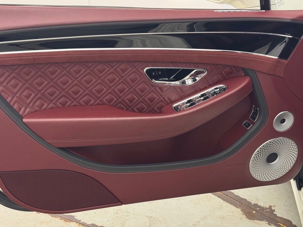 Used 2022 Bentley Continental GT Speed image 11