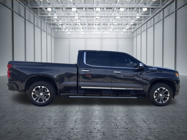 Used 2022 Chevrolet Silverado 1500 High Country w/ Max Trailering Package AWD/4WD image 2